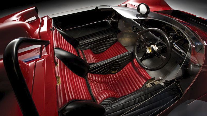 Интерьер Ferrari 330 P4 - 1967
