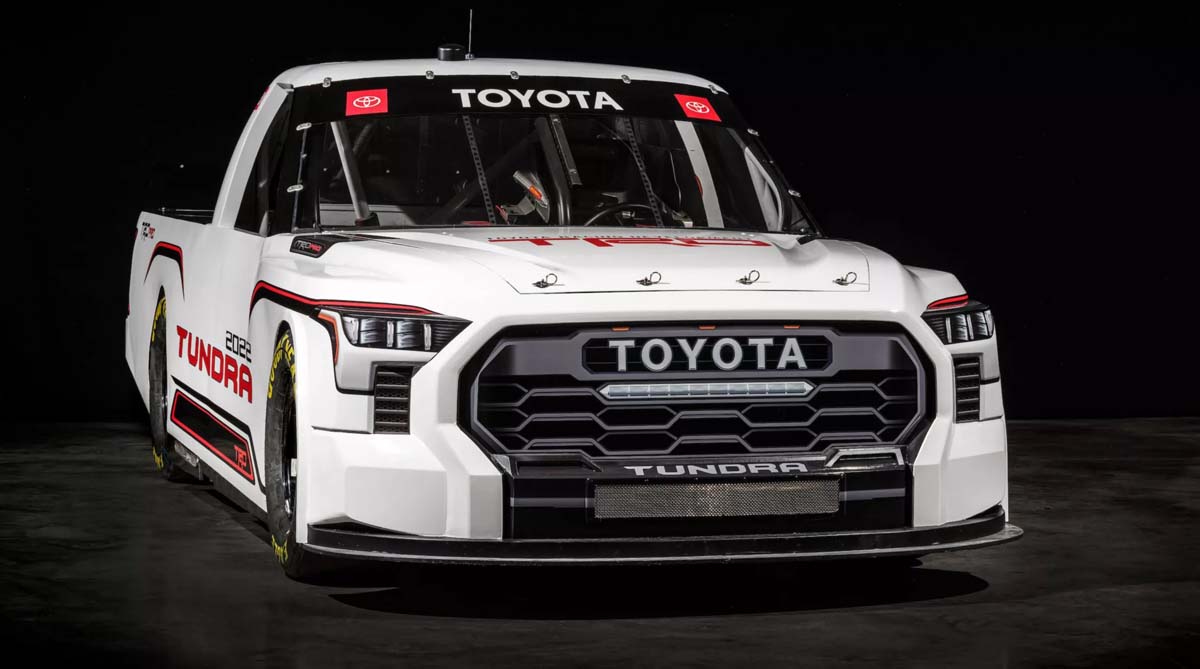 2024 NASCAR CUP SERIES - Toyota Tundra