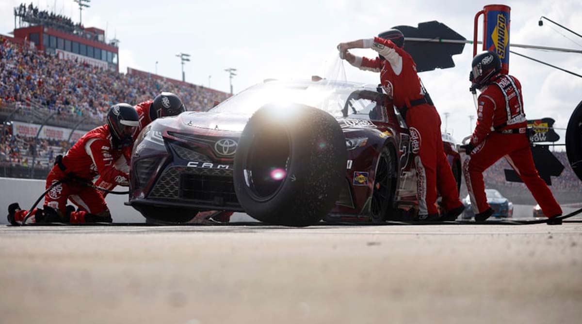 NASCAR Cup Series pit-stop