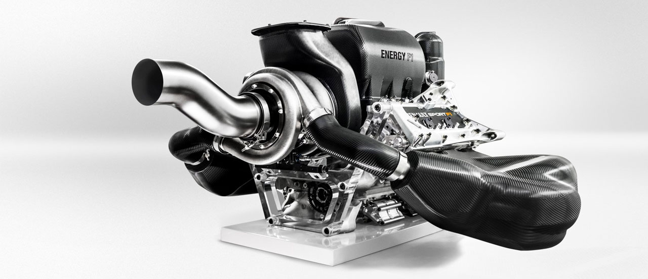 Двигатель F1 в разборе