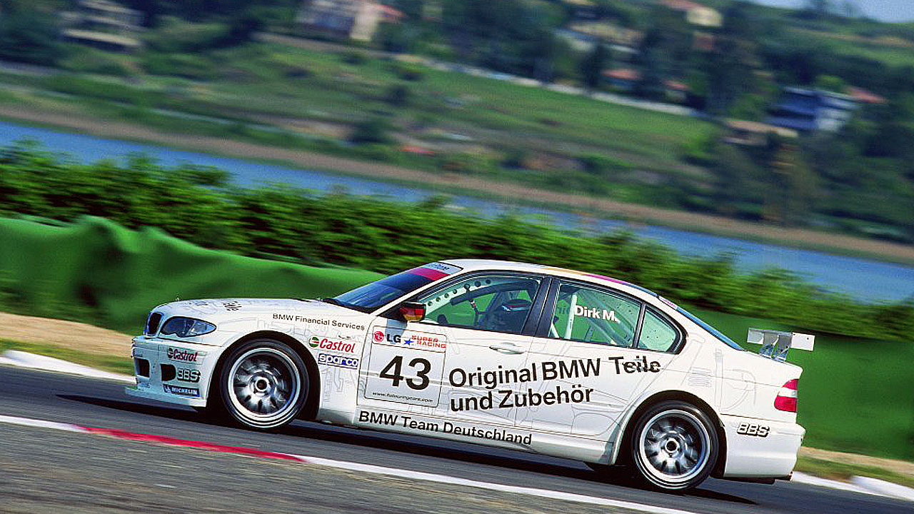 BMW 320i Touring Car DTM