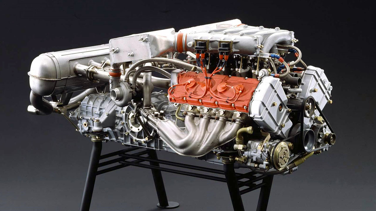 Двигатель Ferrari F40